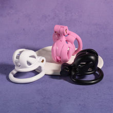 Load image into Gallery viewer, 3D Mini Viper Chastity Cage With 4 Rings