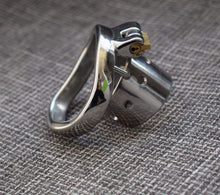 Load image into Gallery viewer, CC98 New stainless steel short chastity lock