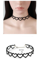 Load image into Gallery viewer, Velvet Heart Choker