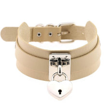 Load image into Gallery viewer, Sissy Heart Choker