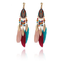 Load image into Gallery viewer, Bohemian Feather Clip on Earrings