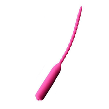 Load image into Gallery viewer, 10-Speed Vibrating Wavy Silicone Penis Plug
