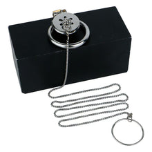 Lade das Bild in den Galerie-Viewer, Flat Stainless Steel Chastity Cage with Detachable Chain
