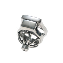 Lade das Bild in den Galerie-Viewer, Stainless steel clover openwork chastity cage front view
