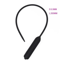 Load image into Gallery viewer, 10-Speed Smooth Silicone Vibrating Urethral Sound 14 Inches Long
