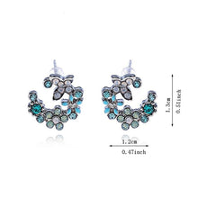 Load image into Gallery viewer, &quot;Scarlett&quot; Clip on Earrings
